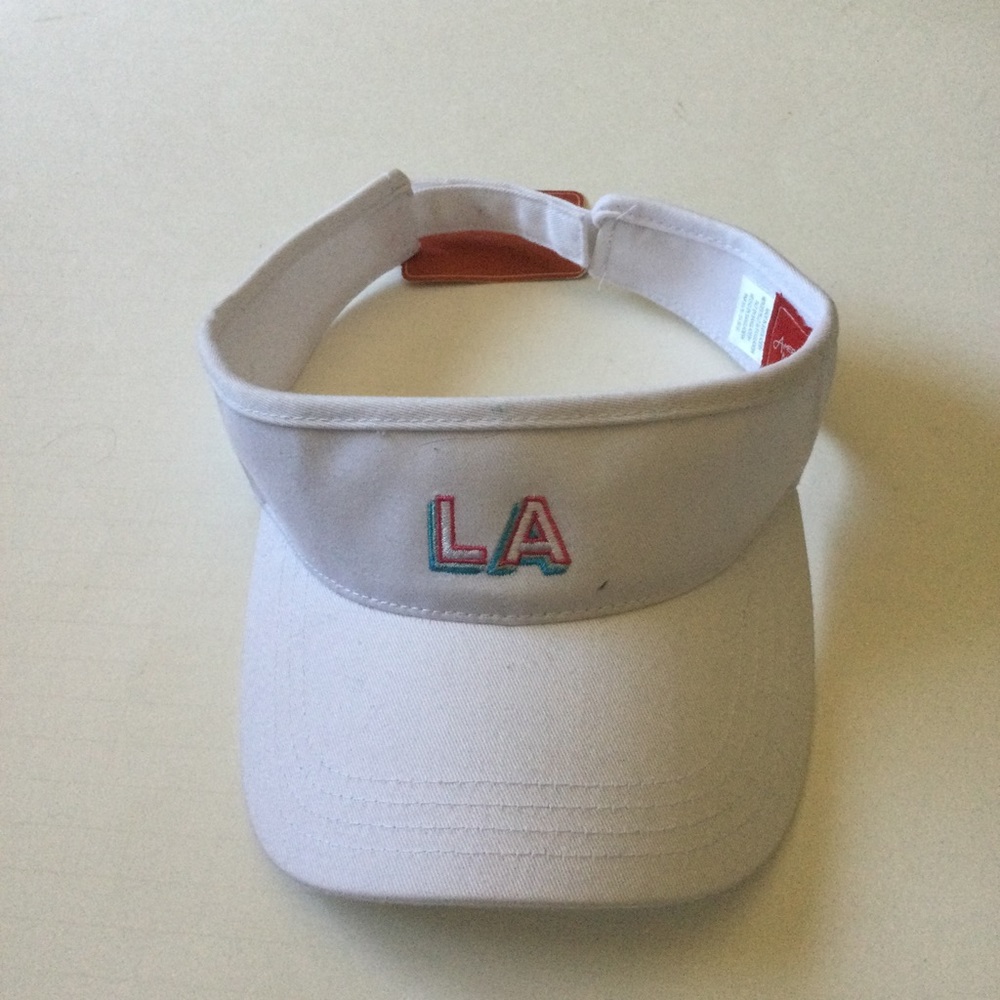 AMERICAN NEEDLE LA VISOR WHITE OS ADJUSTABLE NWT
